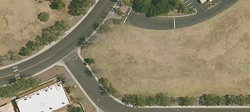 5680 Beverly Ln