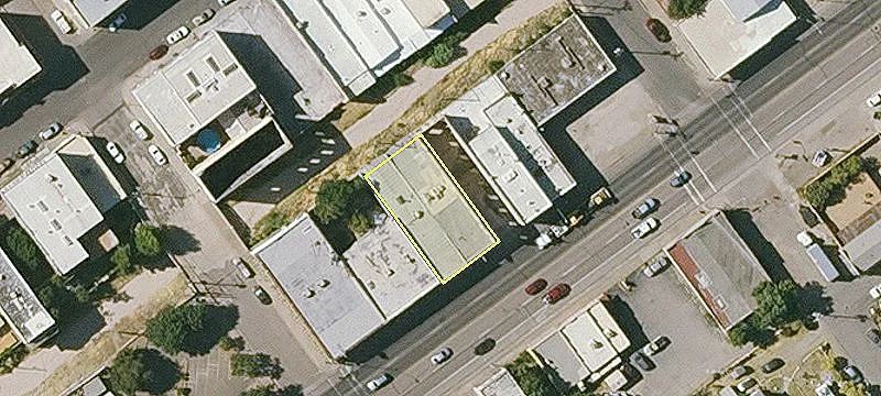 412 Live Oak St