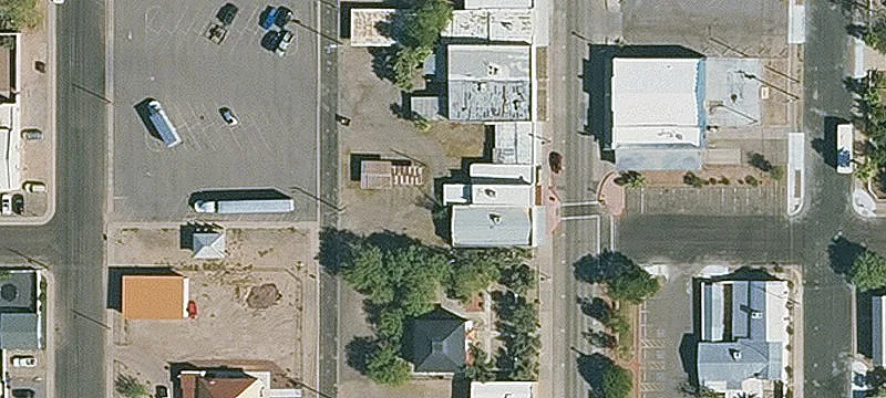 208 Main St