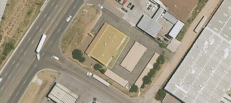 1390 Mariposa Rd