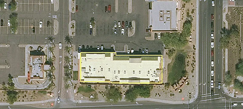 9524 Camelback Rd