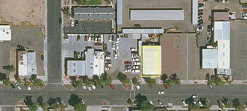 702 Western Ave