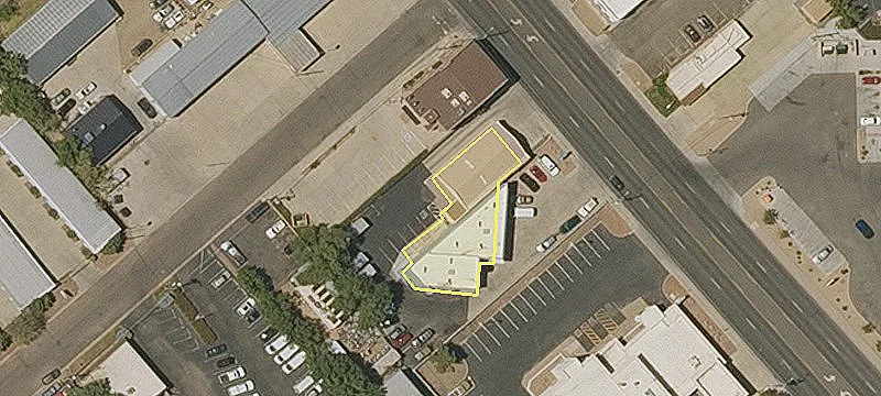 1097 Iron Spgs Rd