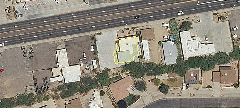 879 Wickenburg Way