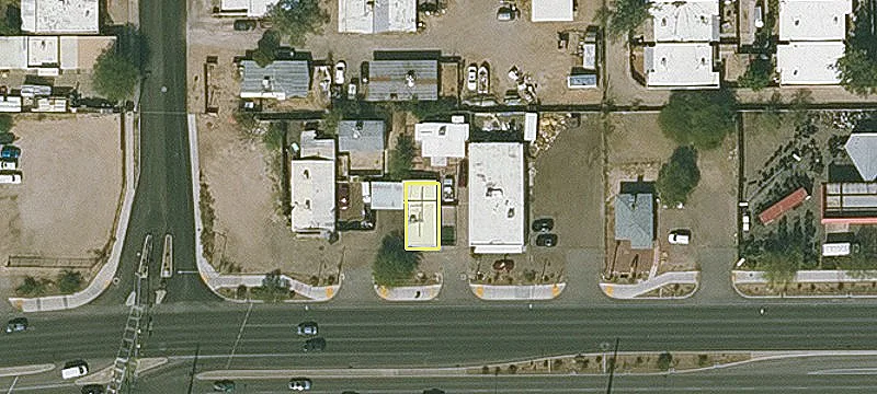 321 Grant Rd