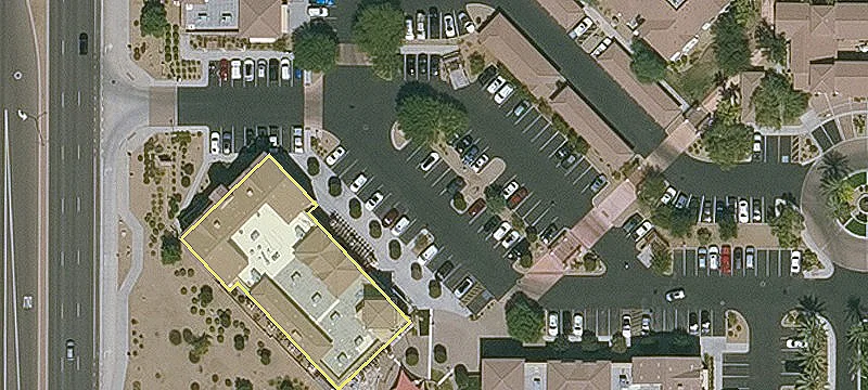 633 Estrella Pkwy