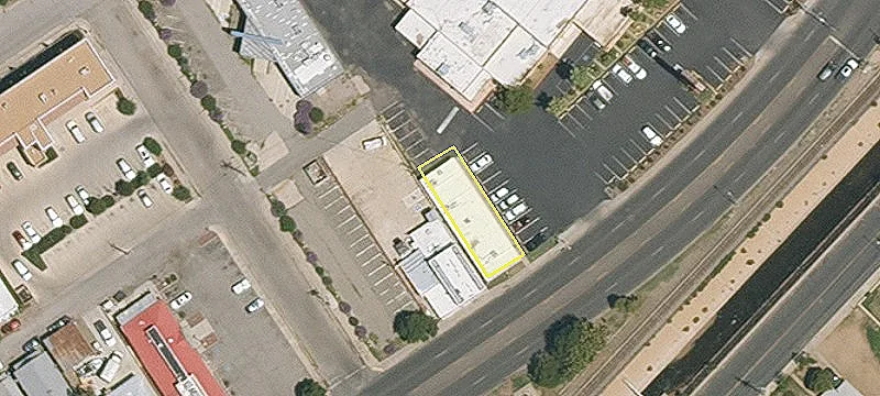 621 Grand Ave