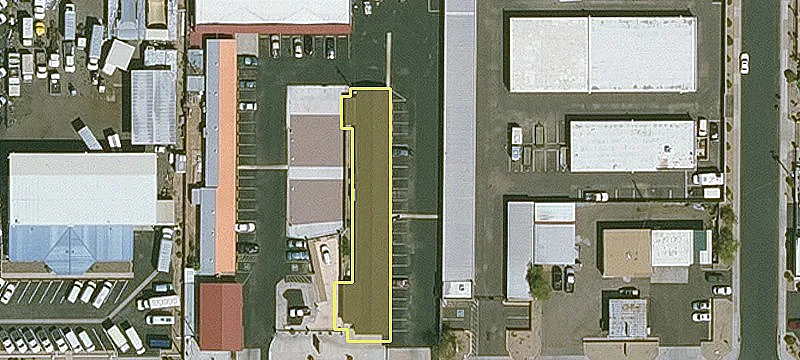 2626 Main St