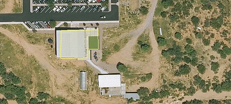 3735 Helmet Peak Rd