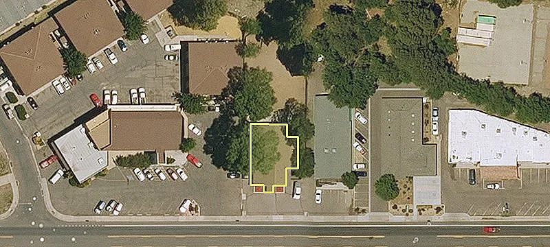 2212 Cedar Ave