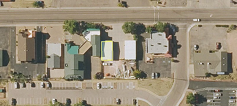 403 Main St