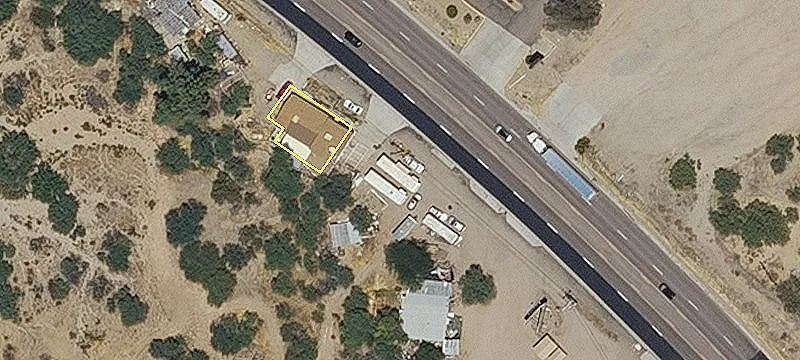 857 Wickenburg Way