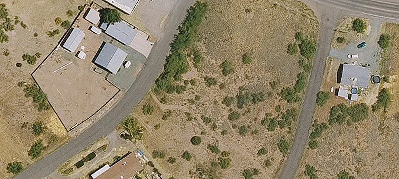 20185 Horseshoe Ln