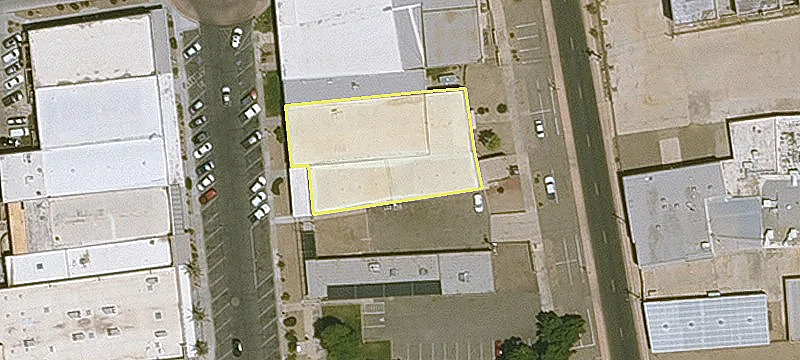 325 Main St