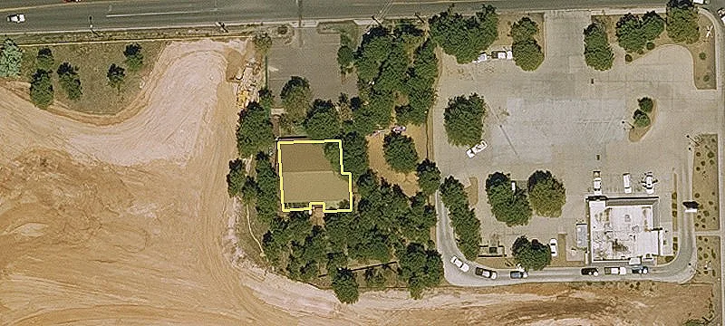 575 University Ave