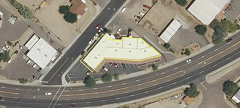 340 Wickenburg Way