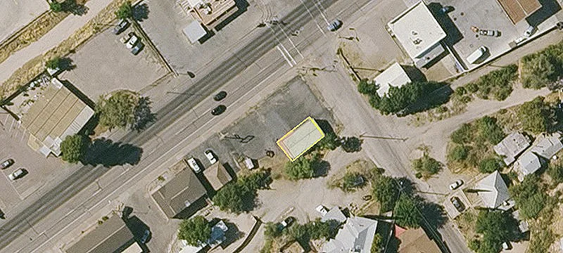 809 Live Oak St