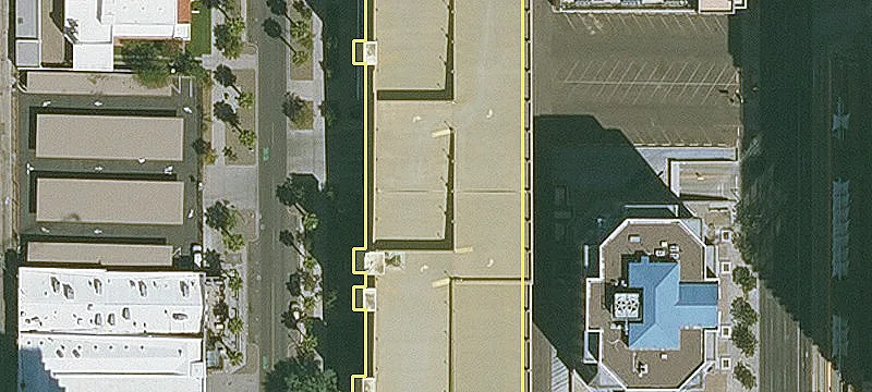 303 2nd Ave