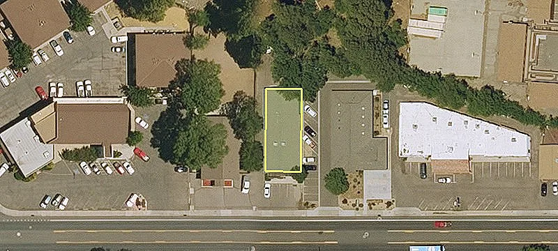 2218 Cedar Ave
