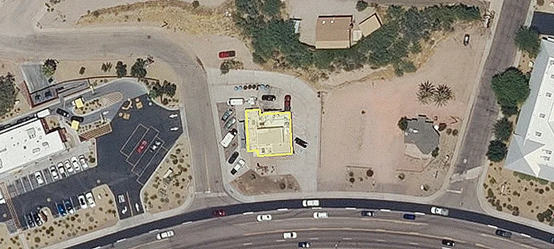 412 Wickenburg Way