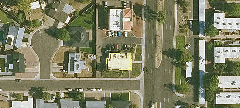 808 Hayden Rd
