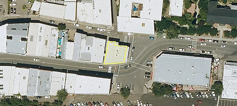 1 Main St