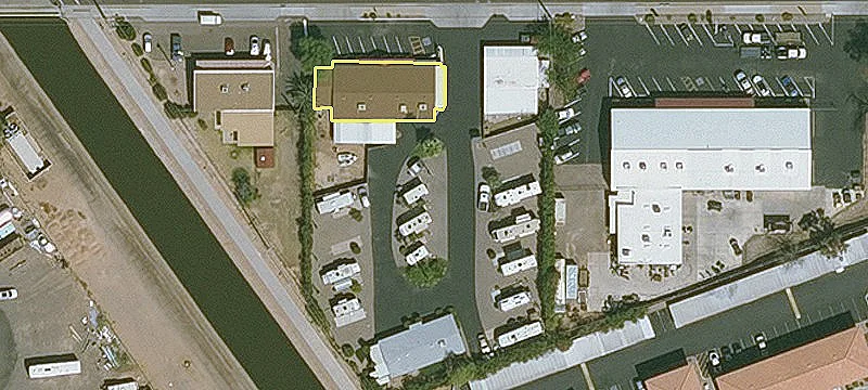 2217 Main St