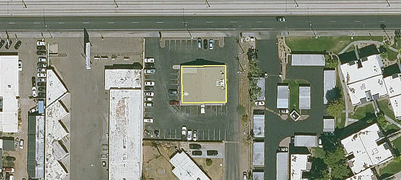 2207 Main St
