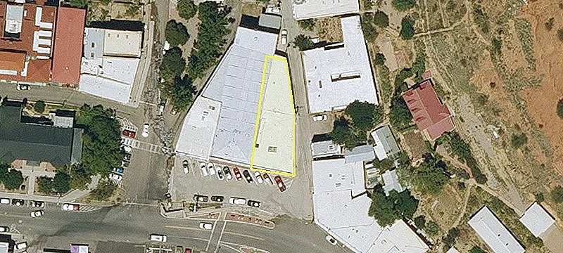 16 Naco Rd