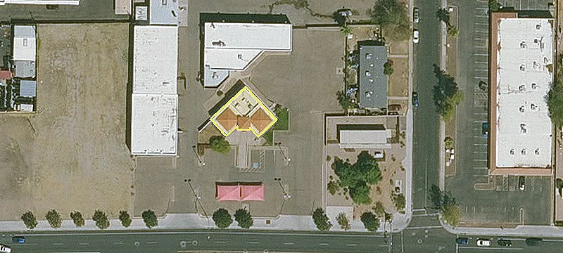 1120 Main St