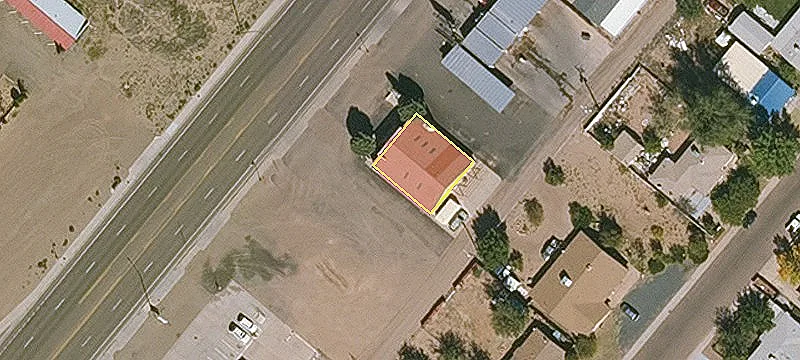 2114 Navajo Blvd