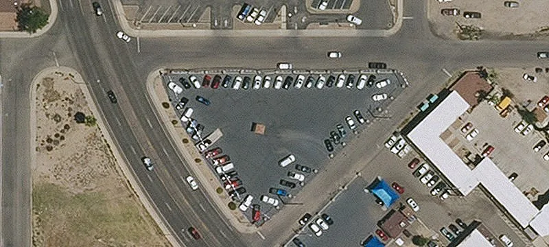 1934 Broadway Ave