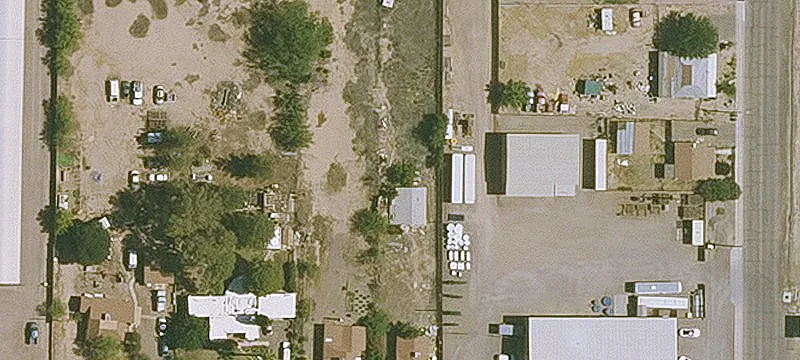 3056 Main St