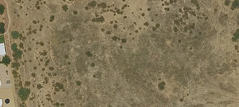 Frontage Rd