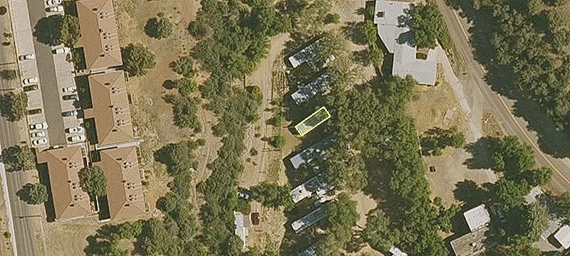 402 Overland Rd