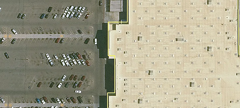 1613 Main St