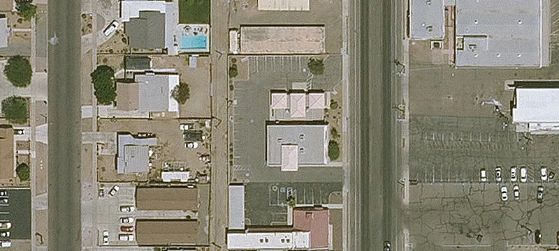 1048 5th Ave