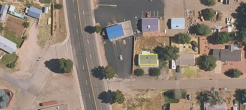 400 Main St