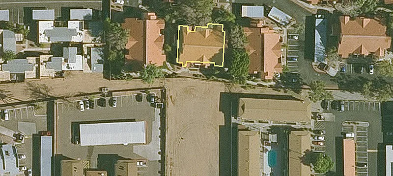 1916 Hayden Ln