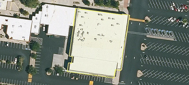 121 Esperanza Blvd
