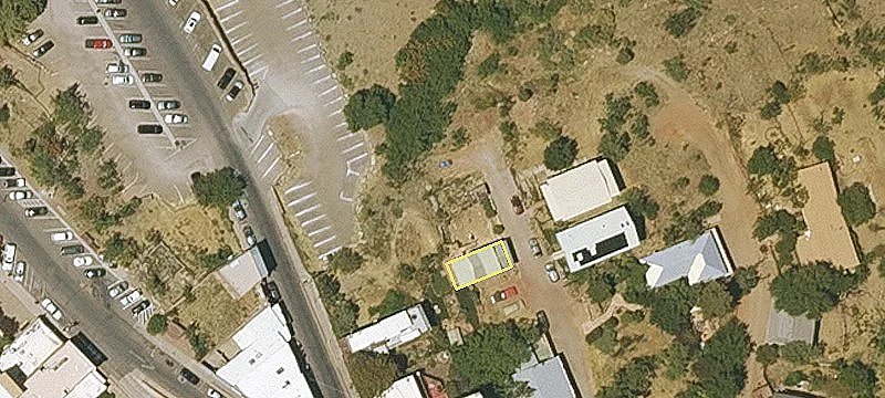 40 Rich St