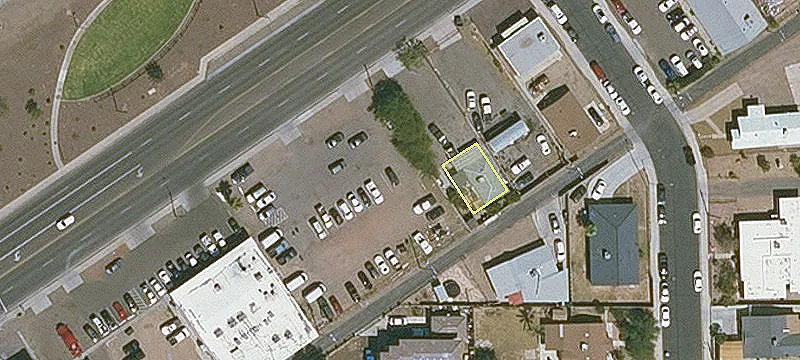 15 Main St
