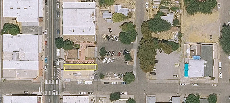 1003 Main St