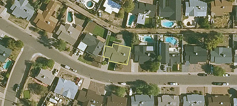 8502 Catalina Dr