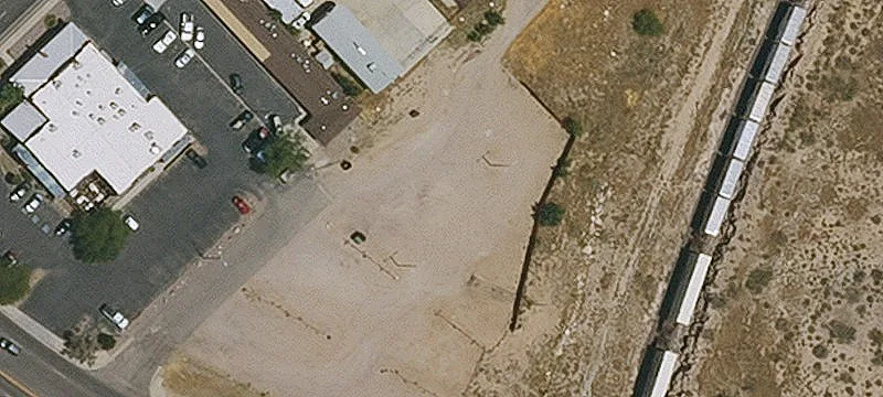 1960 Andy Devine Ave