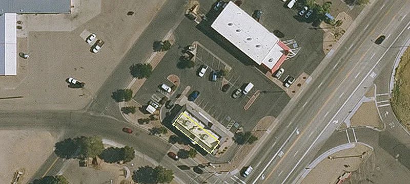 3301 Andy Devine Ave