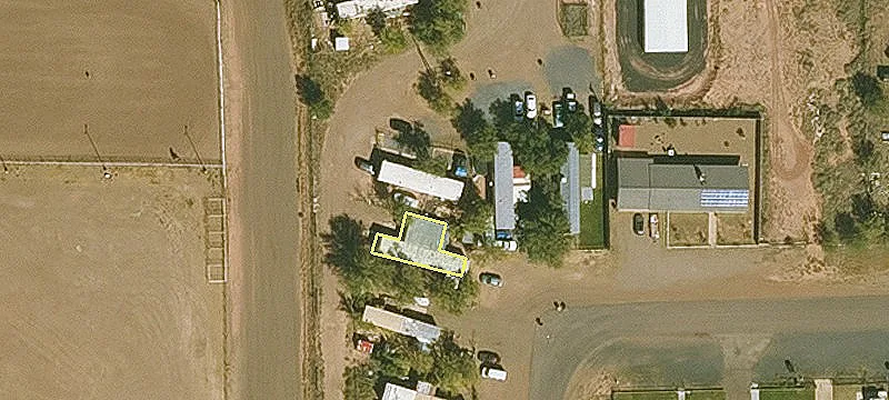 100 Cattle Ln