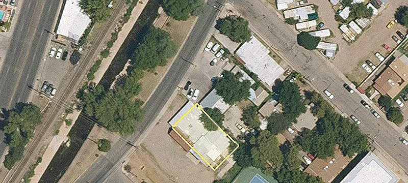 Morley Ave