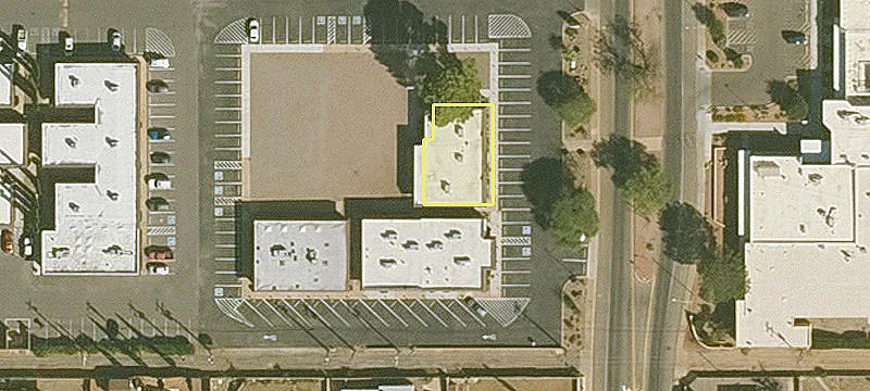 302 El Camino Real