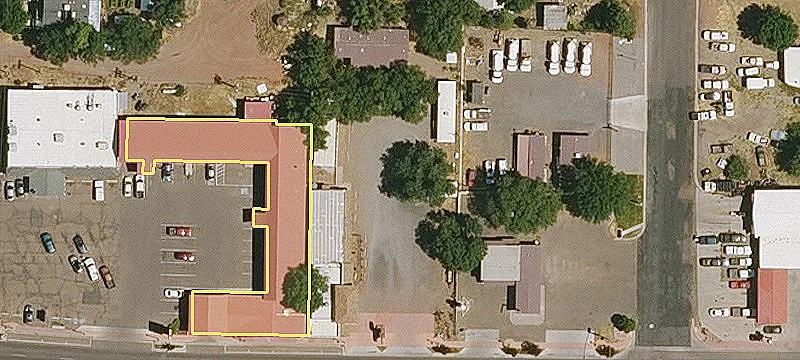 433 Main St